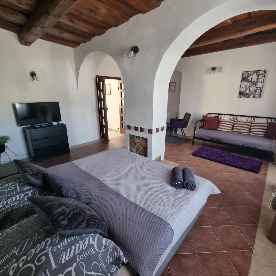 Vila Lucia - Apartman 1 Plzeň Buitenkant foto